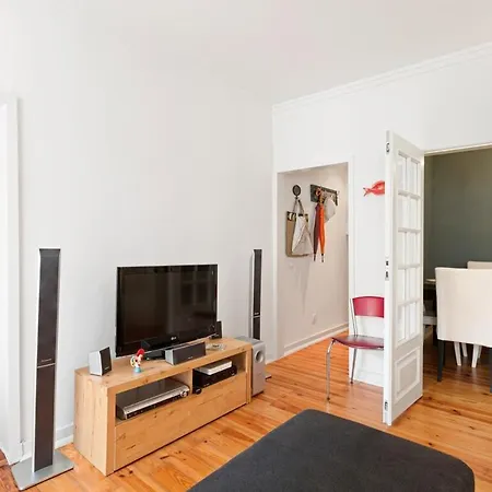 Stunning 1 Bedroom Near Alfama